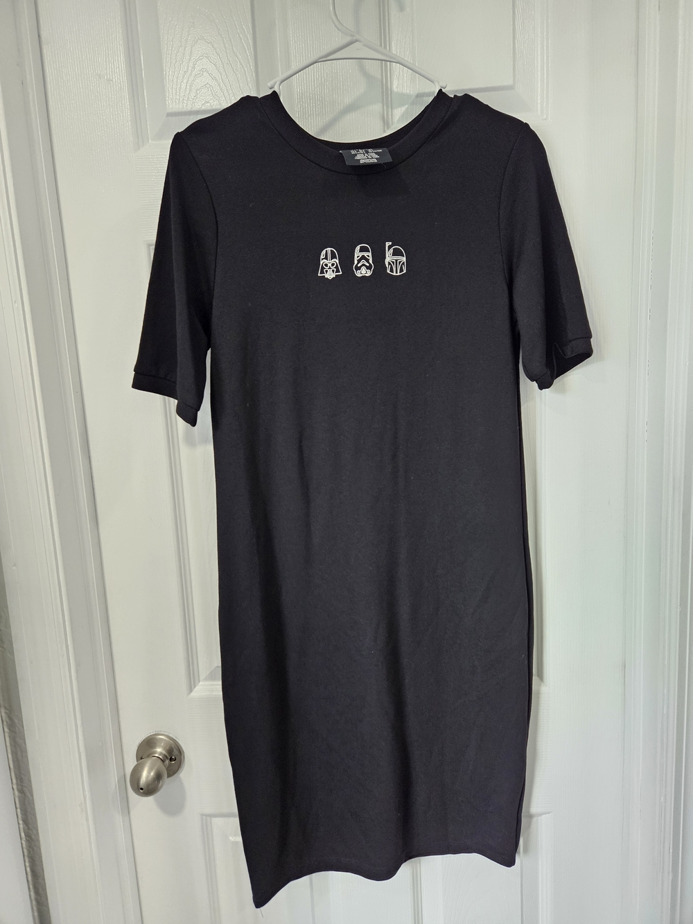 Forever 21 Black Graphic Midi T-Shirt Dress